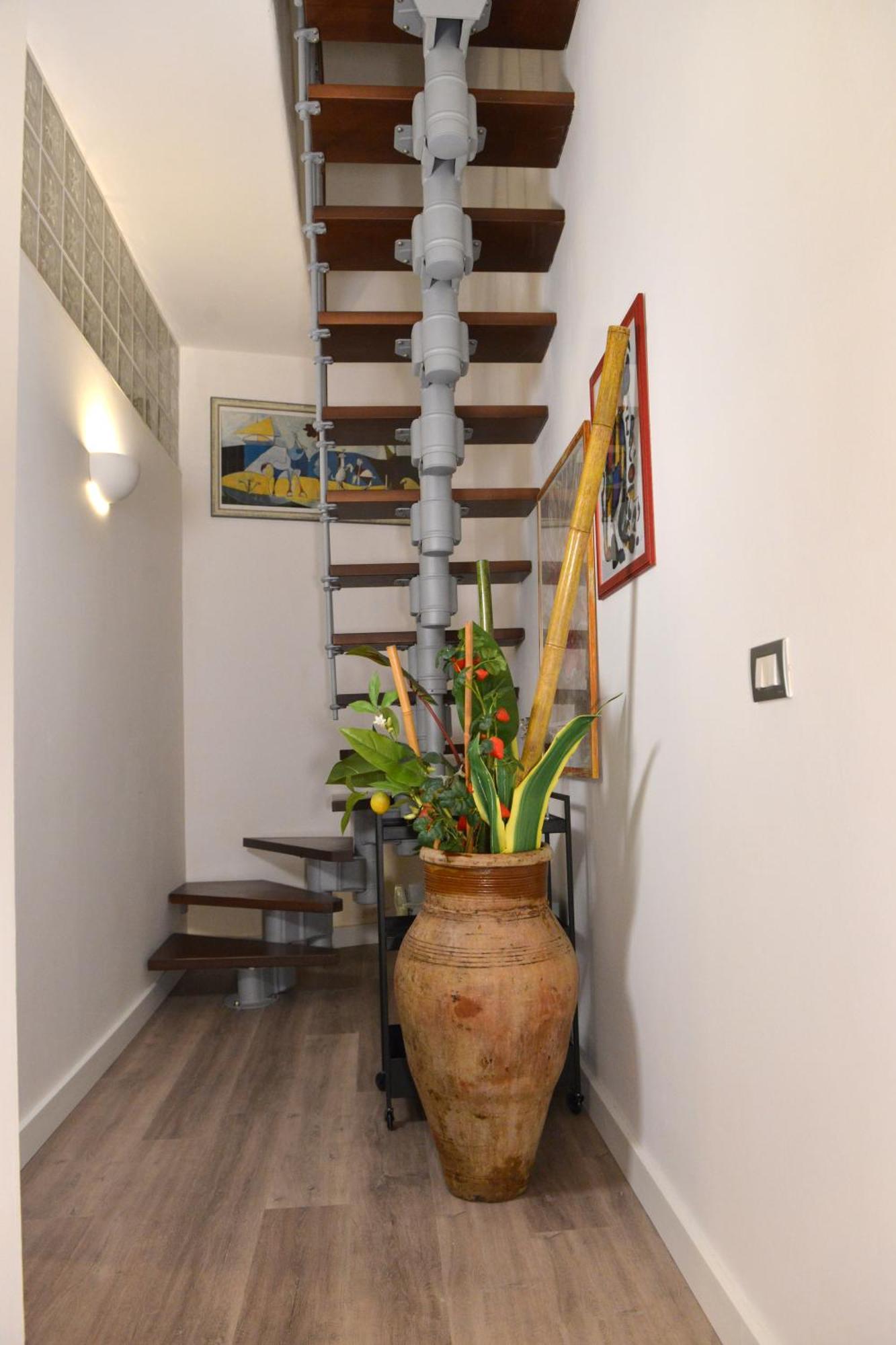Bed and Breakfast Residenza Del Turista Катания Экстерьер фото